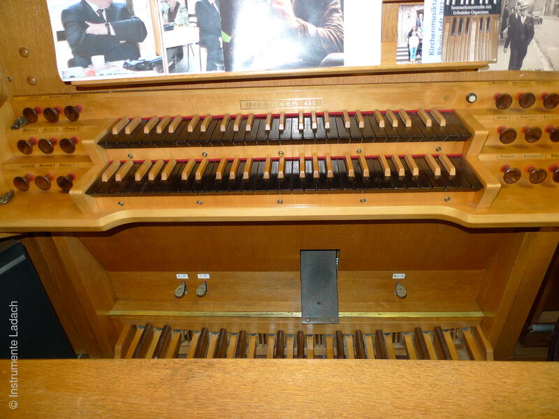 Ladach organs store